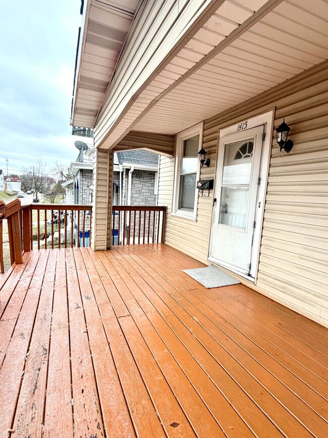 1415 Beech Ave in Cincinnati, OH - Building Photo - Building Photo