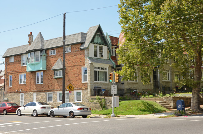 5200 C St in Philadelphia, PA - Foto de edificio - Building Photo