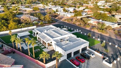 11842 N Miller Rd in Scottsdale, AZ - Building Photo - Building Photo