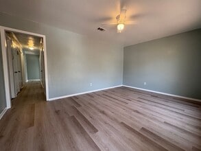 2111 Freewater St in Shreveport, LA - Building Photo - Building Photo