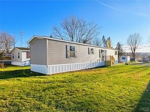 619 Kilkenny Dr in Utica, NY - Building Photo - Building Photo