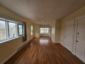 464 Meridian St in Boston, MA - Building Photo - Building Photo