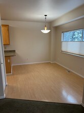 4766 Grumman St in Anchorage, AK - Building Photo - Building Photo