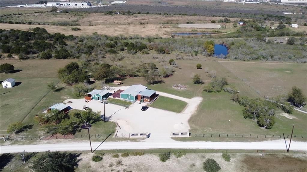 680 Grant Harris Rd in San Marcos, TX - Building Photo