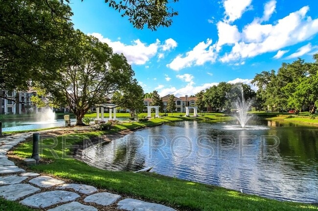 property at 4301 Lizshire Ln