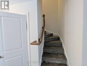 11 A Bingham Rd in Hamilton, ON - Building Photo - Building Photo