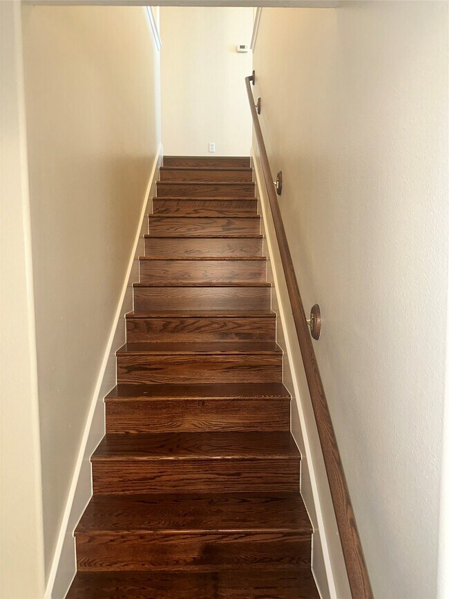 6526 Dogwood Park Ln