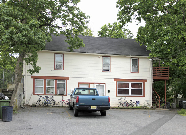 14 Court St in Flemington, NJ - Building Photo - Building Photo