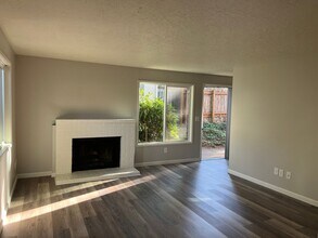 5113 SW 62nd Ave in Portland, OR - Building Photo - Building Photo
