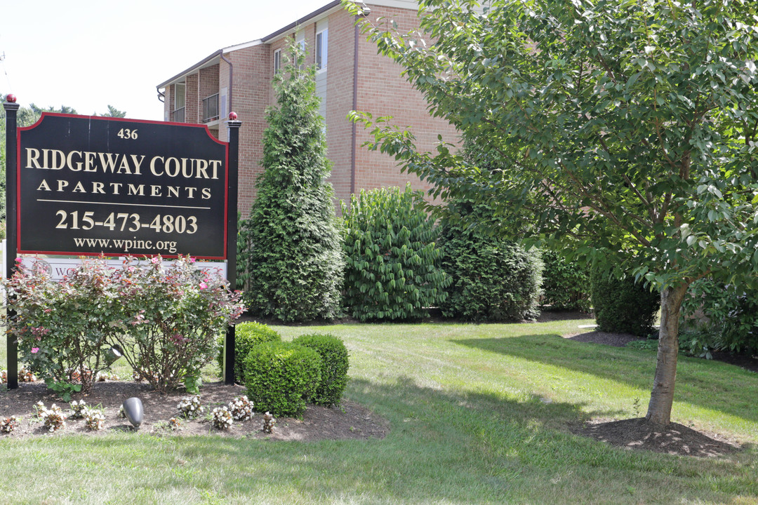 Ridgeway Court Apartments in Yeadon, PA - Foto de edificio