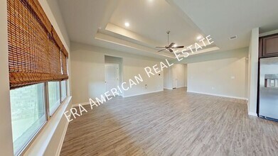 305 Merlin Ct in Crestview, FL - Building Photo - Building Photo