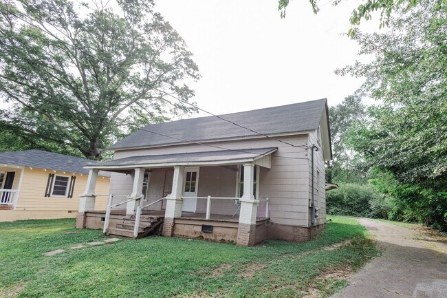 530 N 13th St-Unit -2 in Griffin, GA - Building Photo - Building Photo