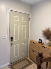 11 D Riverview Dr in East Windsor, CT - Building Photo - Building Photo