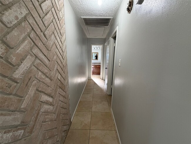property at 2815 Fir Crest Ct