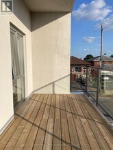 2960-22960 Islington Ave in Toronto, ON - Building Photo - Building Photo