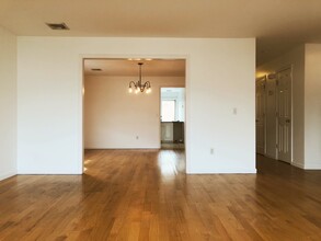 97 Hyatt Pl in Yonkers, NY - Building Photo - Building Photo