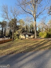 630 Hickory Trail SE in Mableton, GA - Building Photo - Building Photo