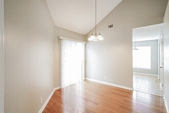 1061 Cedar Creek Village Rd in Mount Juliet, TN - Building Photo - Building Photo