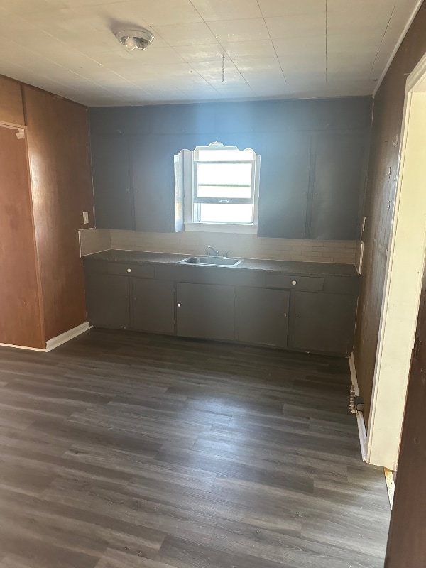 1226 Oaklawn St in Bellmead, TX - Foto de edificio - Building Photo