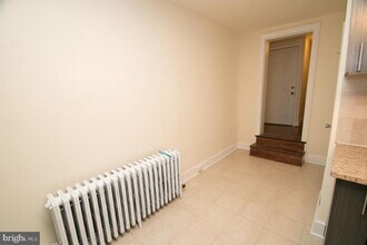 606 Reed St in Philadelphia, PA - Building Photo - Building Photo