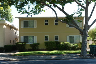 1432 El Camino Real in Burlingame, CA - Building Photo - Building Photo