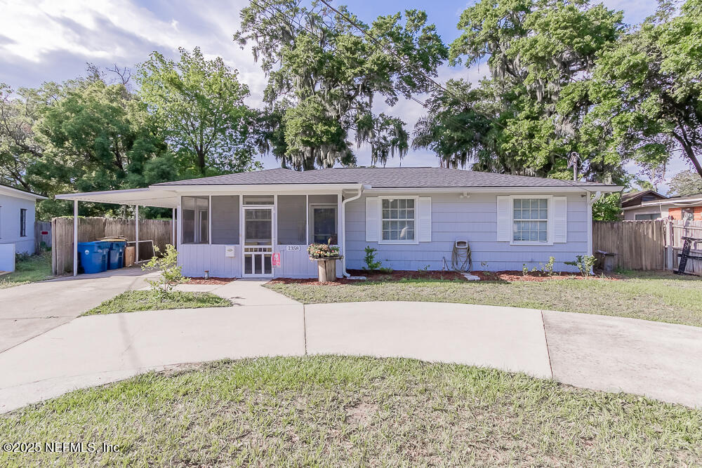 1358 Hollyhock Cir in Jacksonville, FL - Building Photo