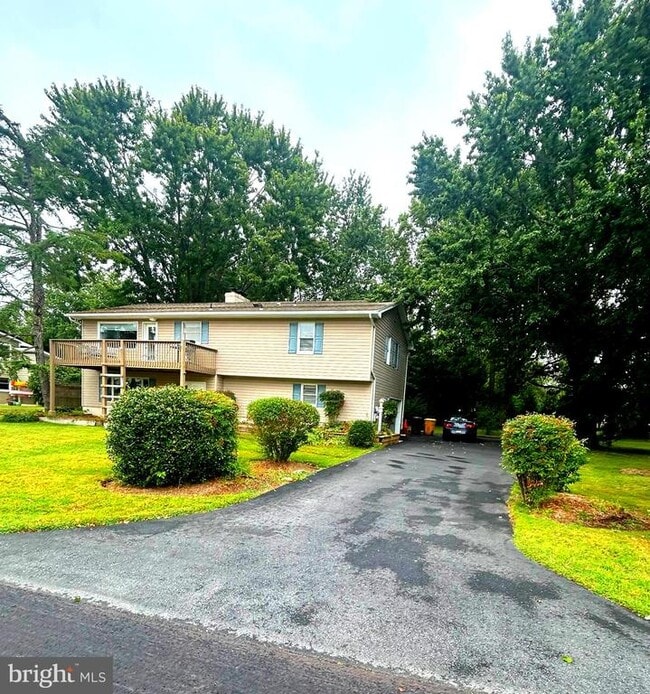 122 W Bay View Dr in Annapolis, MD - Building Photo - Building Photo