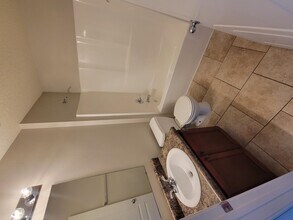 1930 Catline Cir in Navarre, FL - Building Photo - Building Photo
