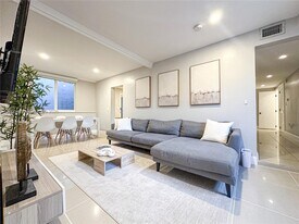 174 NE 55th St in Miami, FL - Building Photo