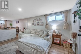 840 Macodrum Dr in Brockville, ON - Building Photo - Building Photo