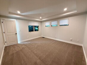 1162 NW Hillside Park Dr in Bend, OR - Building Photo - Building Photo