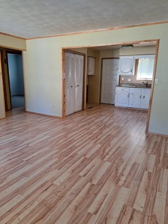 421 S Grant St in Sullivan, IL - Building Photo
