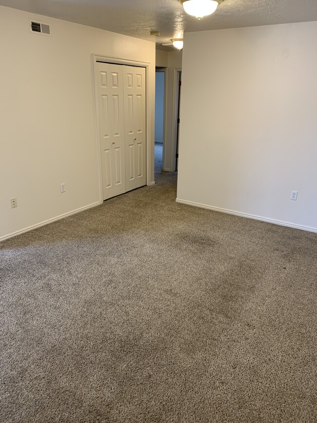 520 W 7th S, Unit 215 in Rexburg, ID - Building Photo - Building Photo