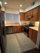 2718 Holly St in San Pablo, CA - Building Photo - Building Photo