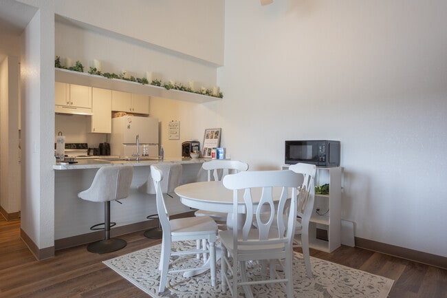 Arboretum Apartment Homes