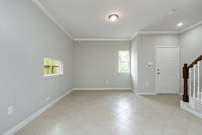 property at 1043 Marcolin