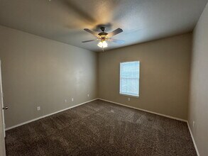 9802 Uvalde Ave in Lubbock, TX - Building Photo - Building Photo