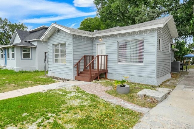 property at 1313 4th St NE