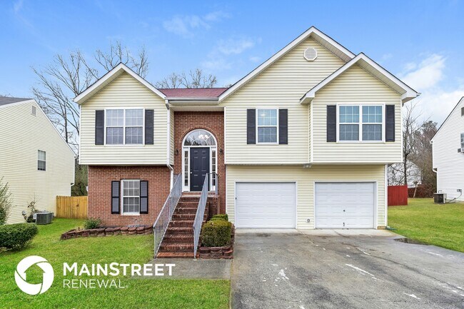 property at 1555 Blossom Dr