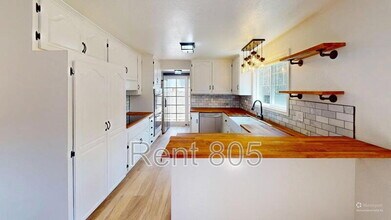 1239 Rotella St in Thousand Oaks, CA - Building Photo - Building Photo