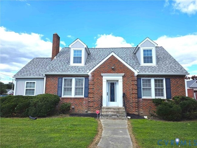property at 118 Lakeview Ave