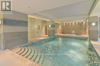 761 Bay St. in Toronto, ON - Building Photo - Building Photo