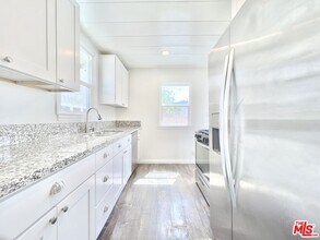 8519 Hargis St in Los Angeles, CA - Building Photo - Building Photo