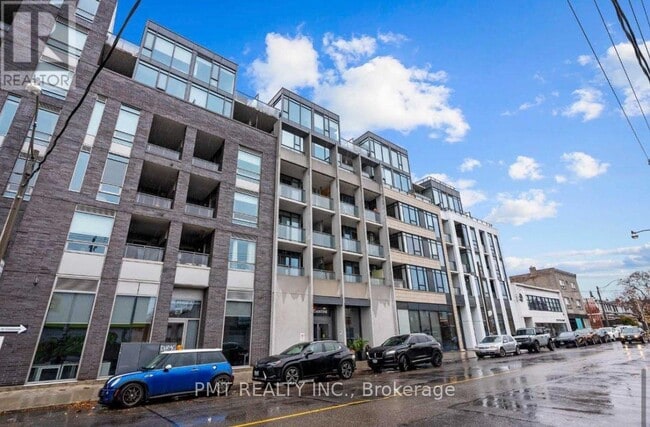 property at 20 Gladstone Ave