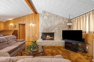 653 Cedar Ave in Richland, WA - Building Photo