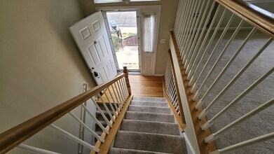 955 Elderberry Cir in Naperville, IL - Building Photo - Building Photo