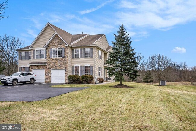 2701 Unionville Pike in Hatfield, PA - Building Photo - Building Photo