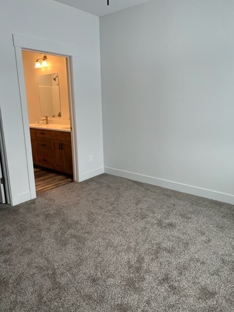 310 Snake River Dr in Alpine, WY - Building Photo - Building Photo