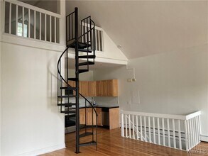 90 Tracy St in Buffalo, NY - Building Photo - Building Photo