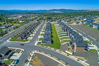 Residences at Indian Trail in Spokane, WA - Foto de edificio - Building Photo